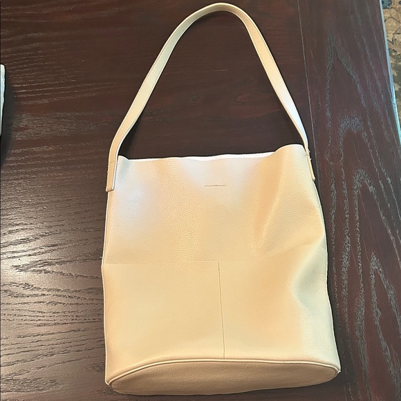 Anthropologie Handbags - Anthropologie slouch bag